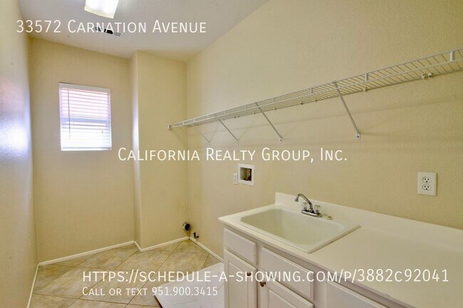 Building Photo - 33572 Carnation Ave