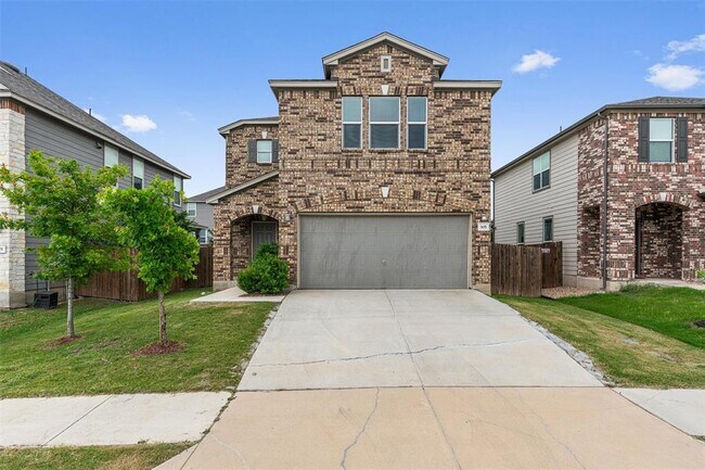 Primary Photo - 305 Los Cobos Ln