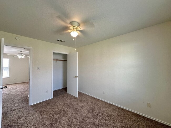 Building Photo - AVAILABLE NOW; APPLY AT OUR WEBSITE TODAY!!