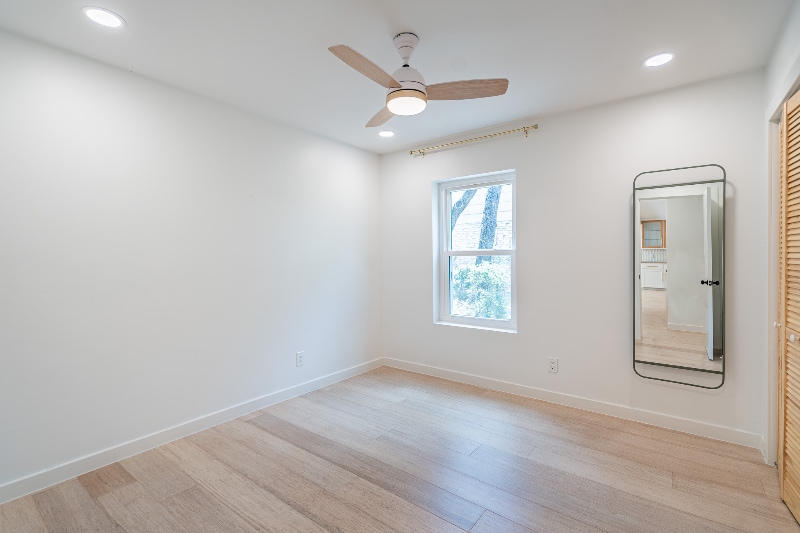 Building Photo - 2404 Monte Carlo Dr