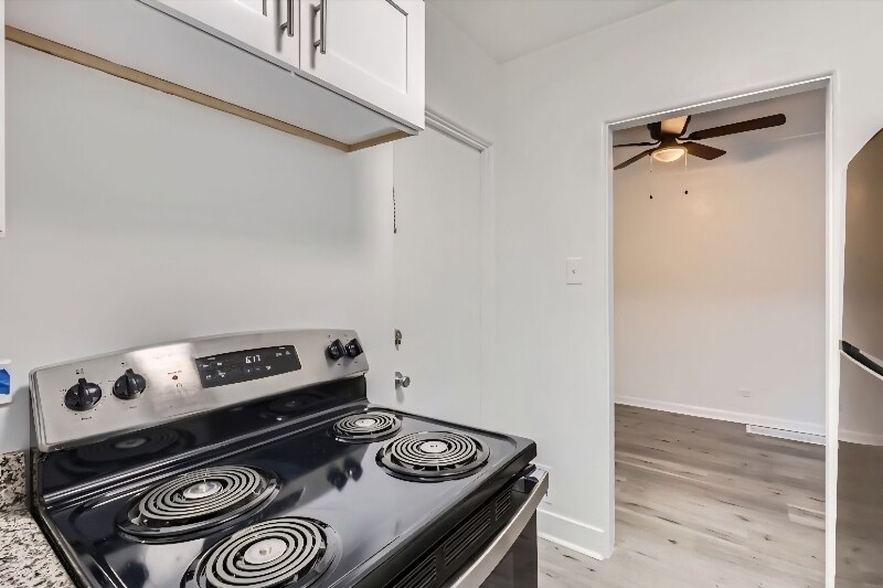 Building Photo - 1557-1557 Tamarac St