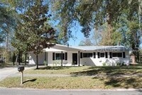 Building Photo - 1802 NE 15th Ter