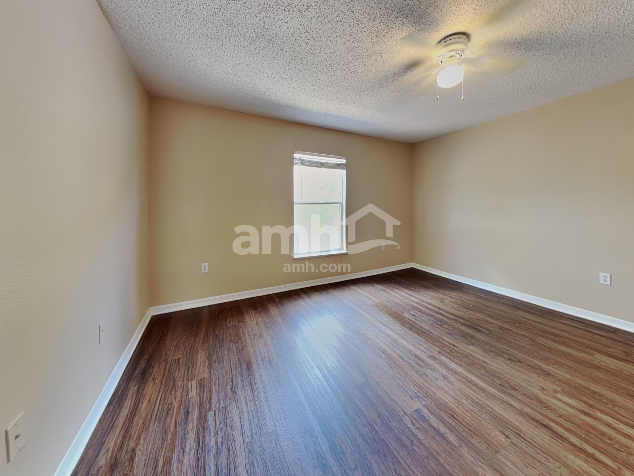 Building Photo - 934 Brenton Leaf Dr