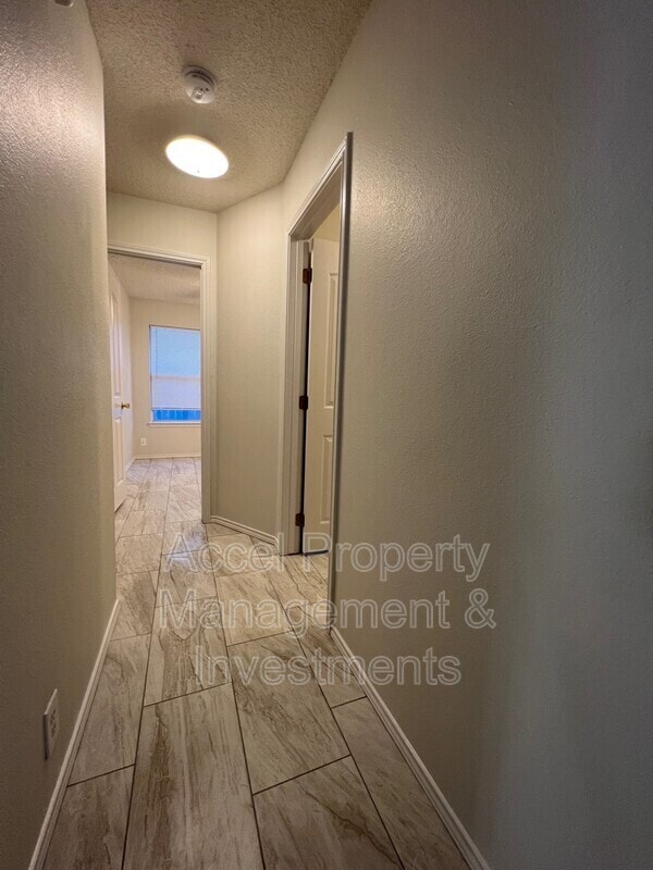 Building Photo - 5408 N 35th St