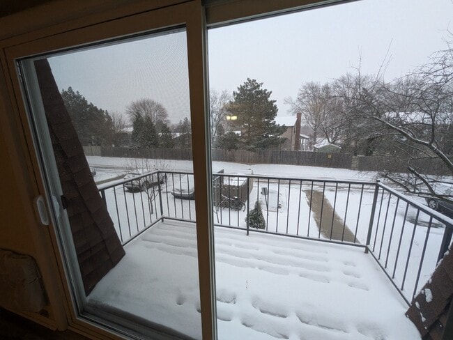 Building Photo - Cozy 1BR Apartment in the heart of Buffalo Grove – Heat Included | Unfurnished