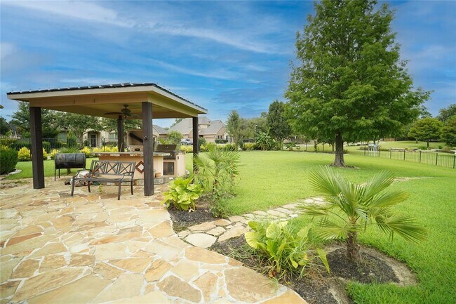 Building Photo - 13714 Oak Harbor Bend