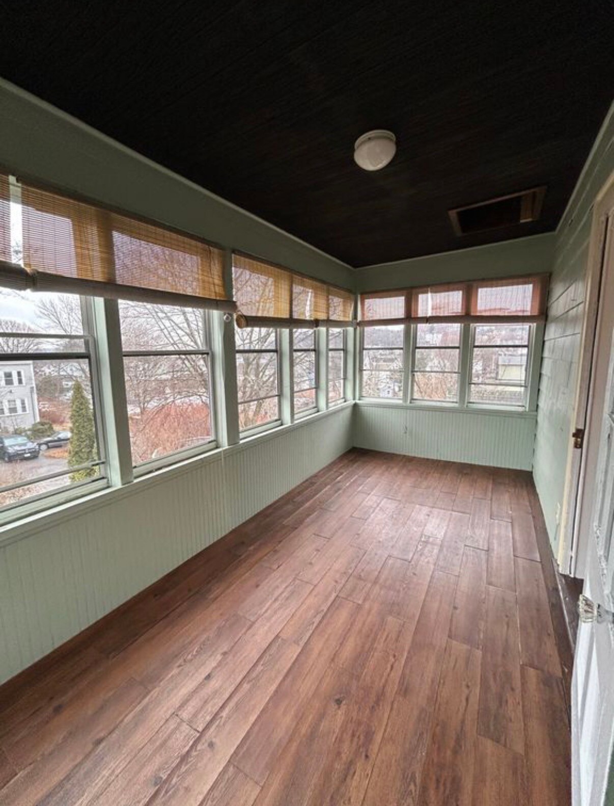 Building Photo - 10 Lambert Ave