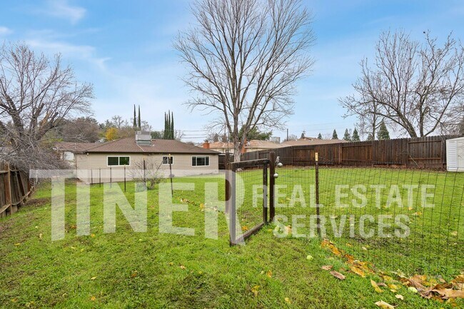 Building Photo - 3960 Annabelle Ave