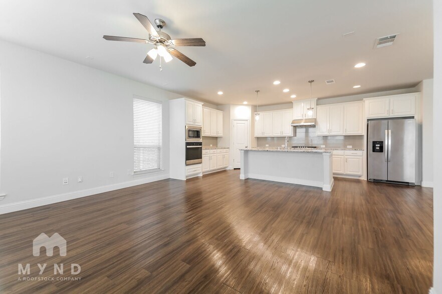 Building Photo - 3105 Damsel Sauvage Ln