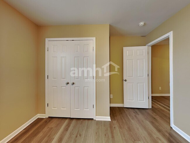 Building Photo - 682 Winners Cir