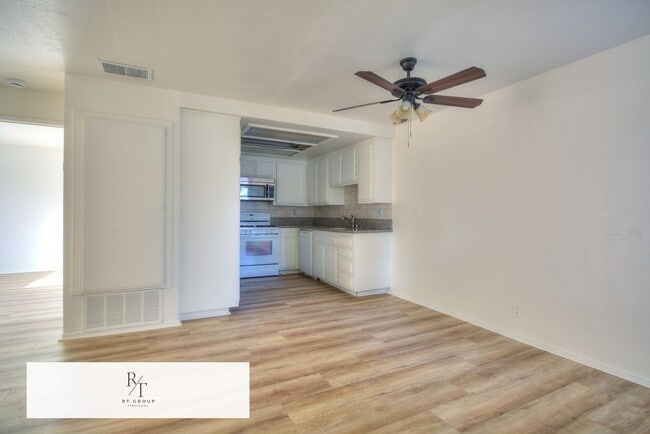 Building Photo - Lowest in the area!  Beautiful Family Home...