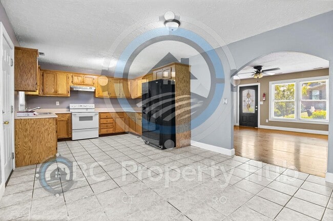 Building Photo - 118 Carter Ln