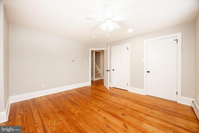 Building Photo - 147 2nd Ave