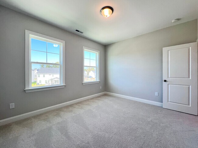 Building Photo - 360 Canyon Gap Wy