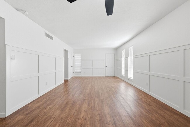 Building Photo - REMODELED! One Bedroom/One Bath in Historic Downtown Mesa