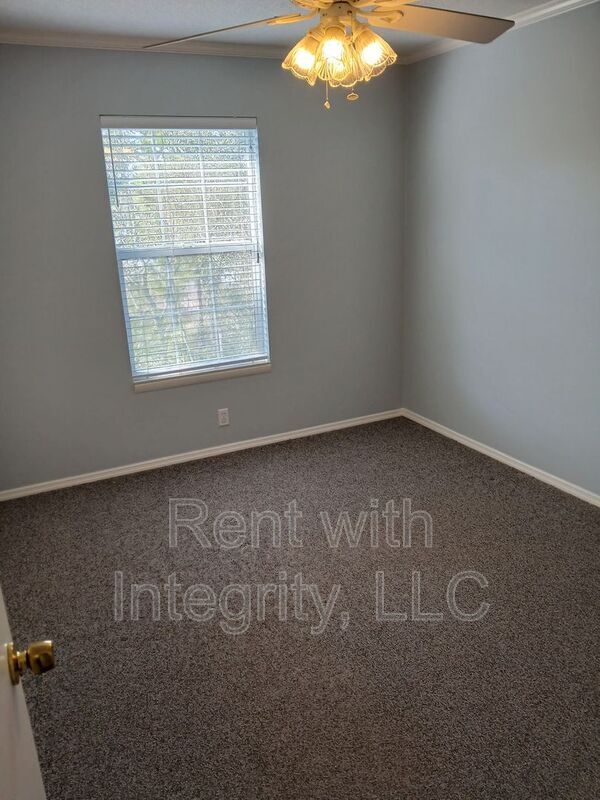 Building Photo - 669 Bald Point Rd