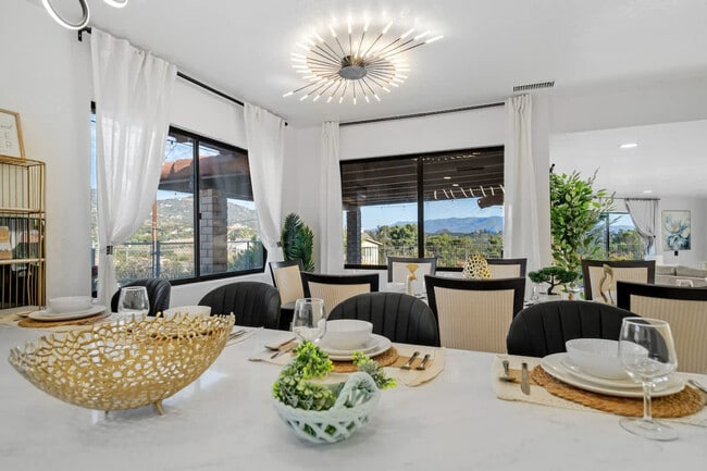 Building Photo - 14552 Skyline Truck Trail