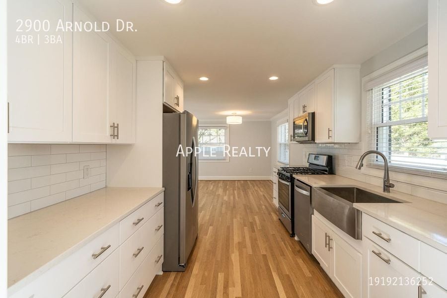 Building Photo - 2900 Arnold Rd