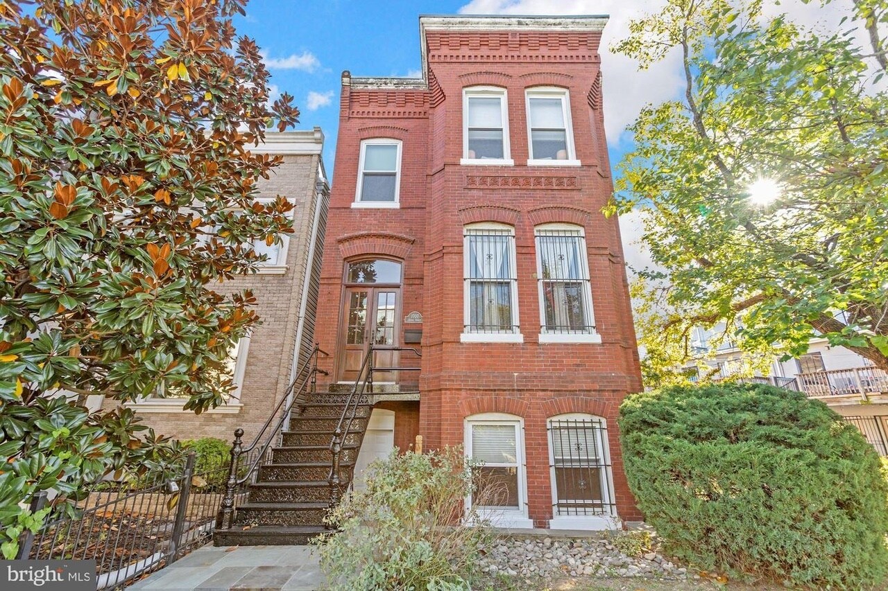 Building Photo - 1707 6th St NW
