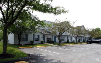 Building Photo - Willow Bend