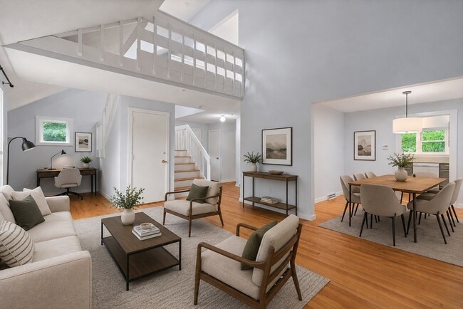 Building Photo - 24 Speen St