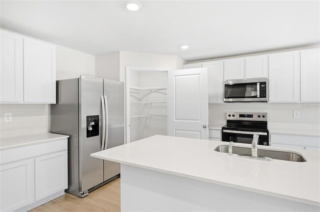 Building Photo - 10518 Gentle Current Wy