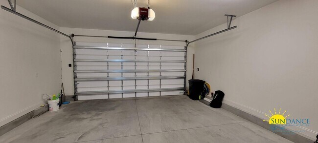 Building Photo - Luxury Living - Highly Desired Watersound Origins!