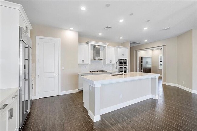 Building Photo - 11835 S Baypoint Cir