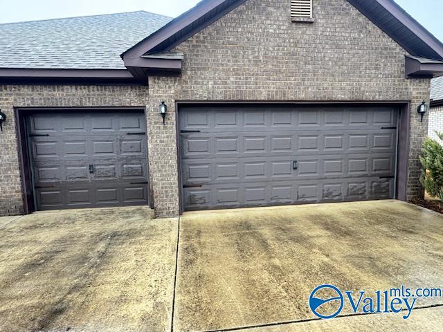 Building Photo - 332 Fenrose Dr