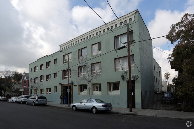 Building Photo - Amistad Apartments