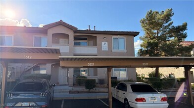 Building Photo - 2305 W Horizon Ridge Pkwy