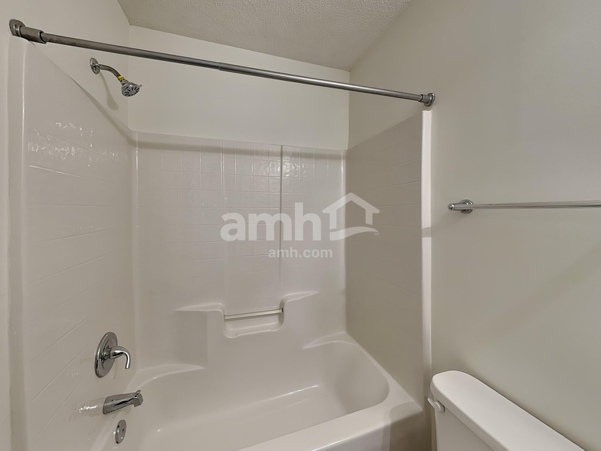 Building Photo - 6106 Trevor Simpson Dr