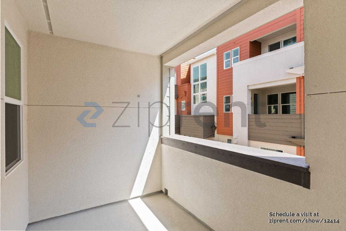 Building Photo - 3028 Lamory Pl