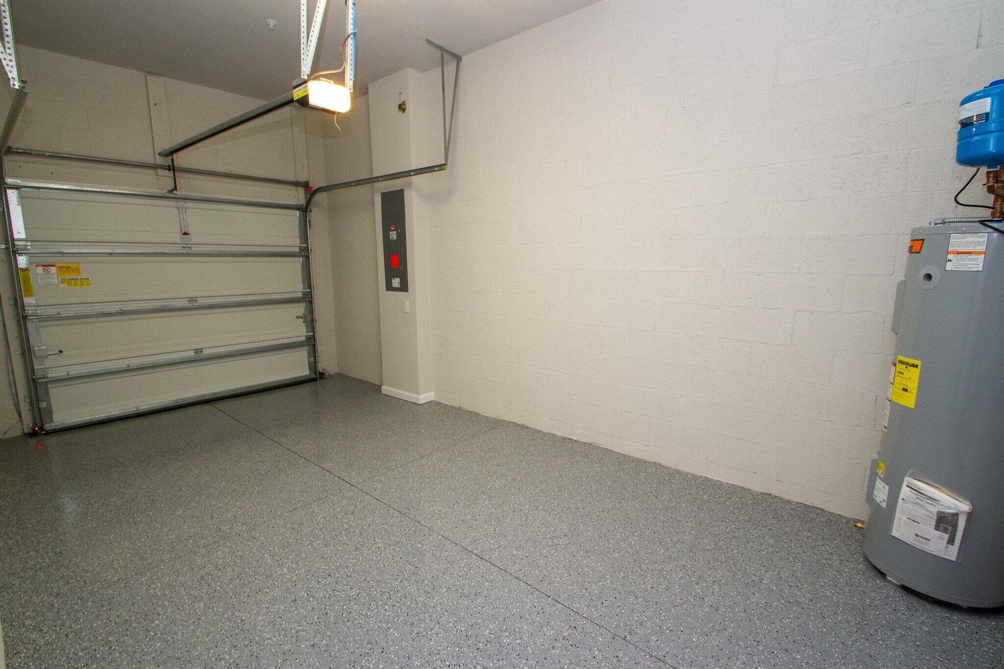 Building Photo - 4551 Arboretum Cir