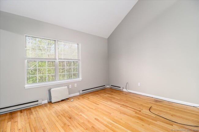 Building Photo - 26 Glen Ridge Ct