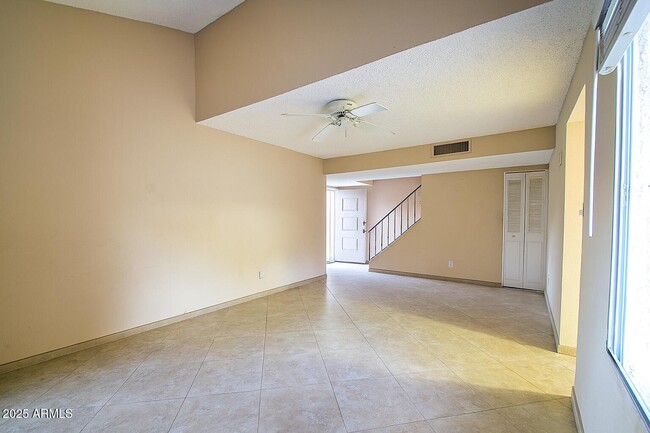 Building Photo - 6018 N 79th St