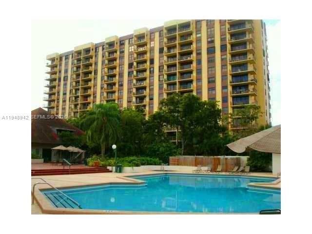 Building Photo - 1470 NE 123rd St