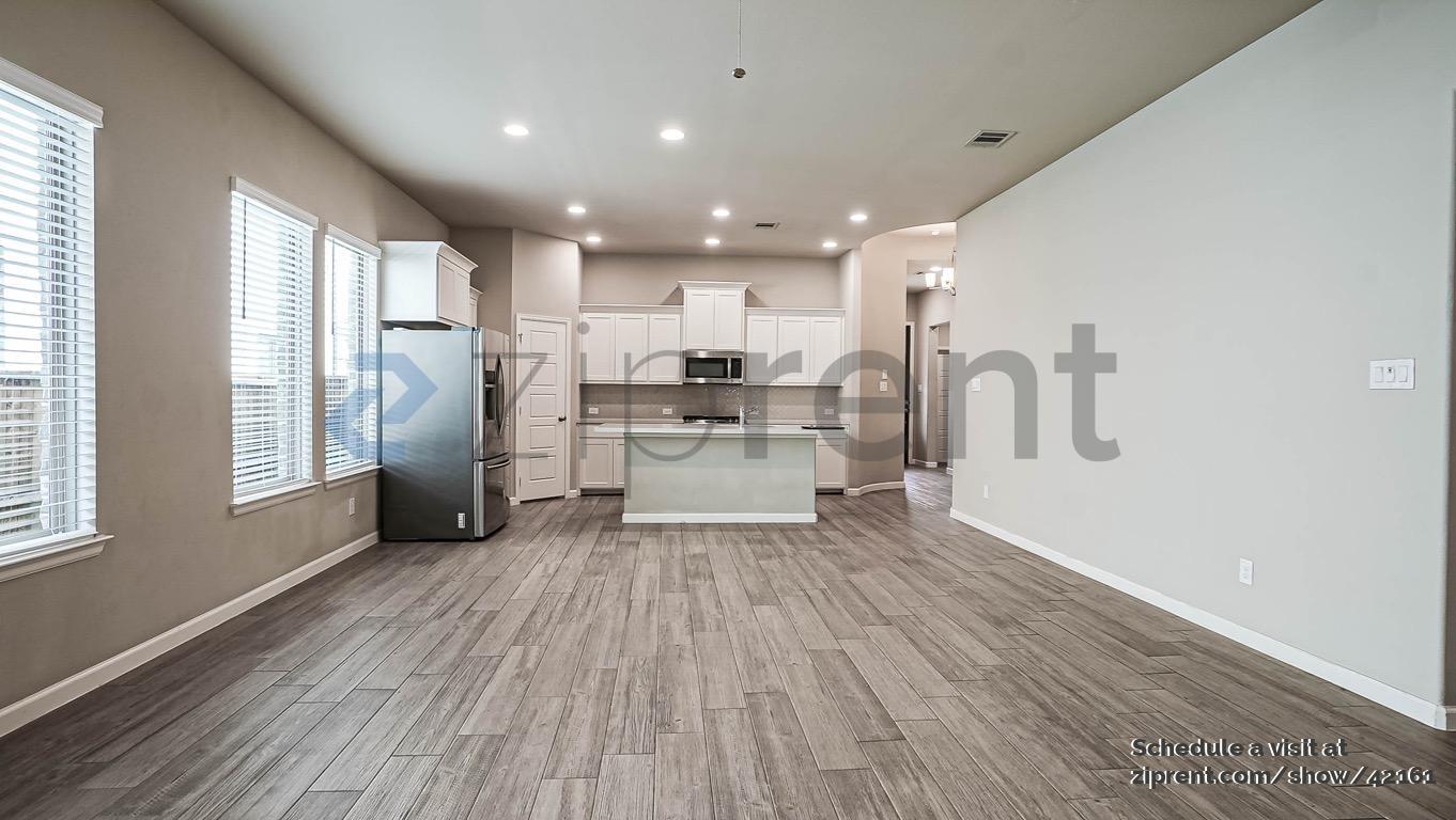Building Photo - 2412 Bathwick Ln