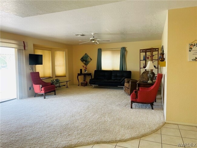 Building Photo - 2531 Country Club Dr