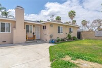 Building Photo - 1688 W Sumac Ln