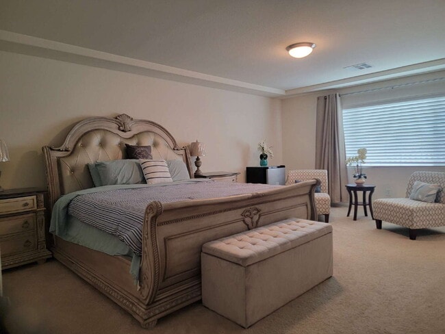 Building Photo - 4 bedroom home with a fully self  contained casita with a 3 car garage