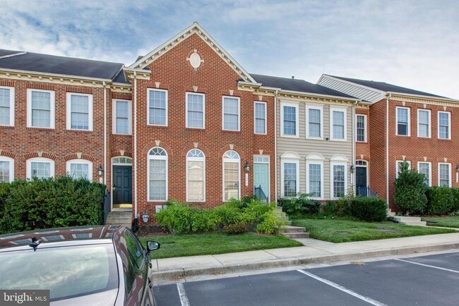 Primary Photo - 1506 Penzance Way