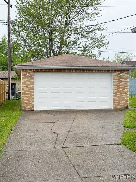 Building Photo - 30 Nassau Ln