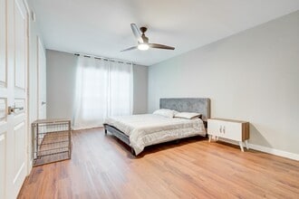 Building Photo - 2701 Bellefontaine