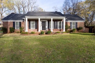 Building Photo - 1280 Old Hickory Rd
