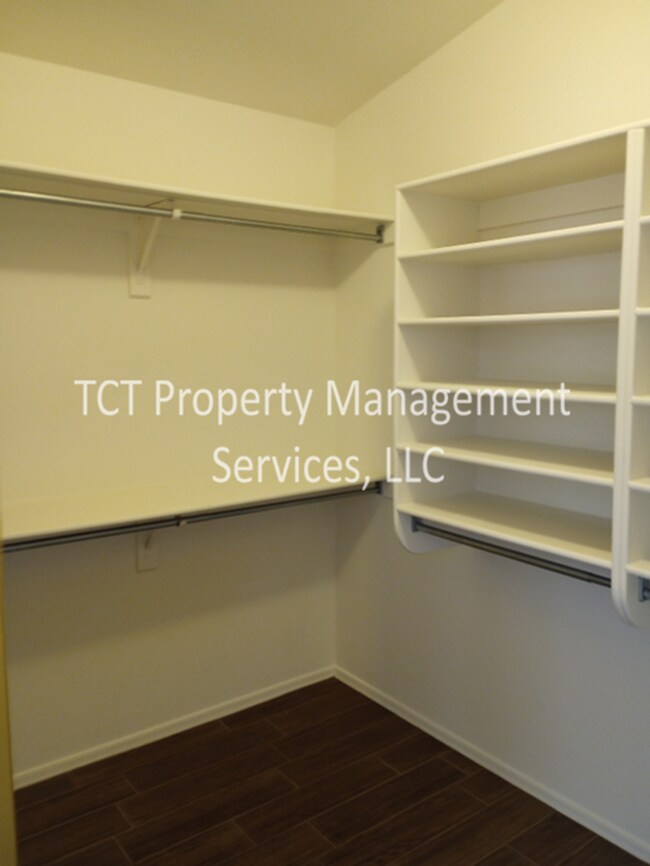 Building Photo - 3 Bed/2 Bath in Avondale