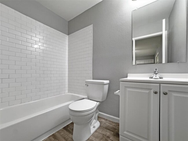 Building Photo - 10403 Golden Meadow Dr