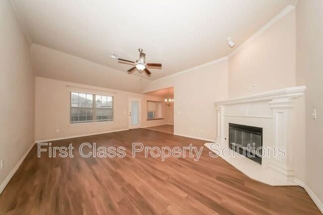 Building Photo - 19613 Allergando Ln