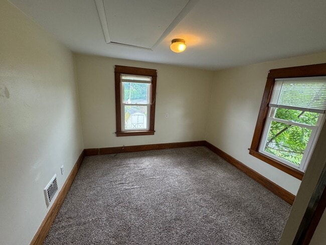 Building Photo - Single Family Home Coming Soon in Grove City