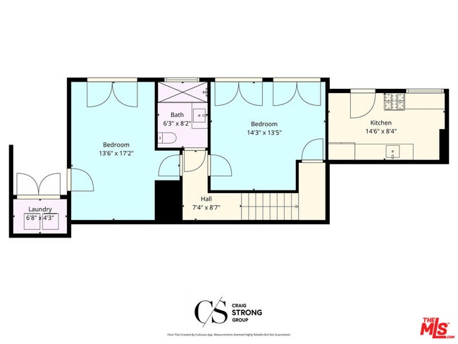 Building Photo - 3323 N Knoll Dr